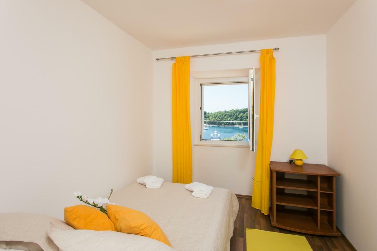 Iva Apartments ツァヴタット エクステリア 写真